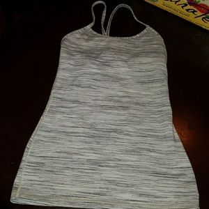 Lululemon Power y tank